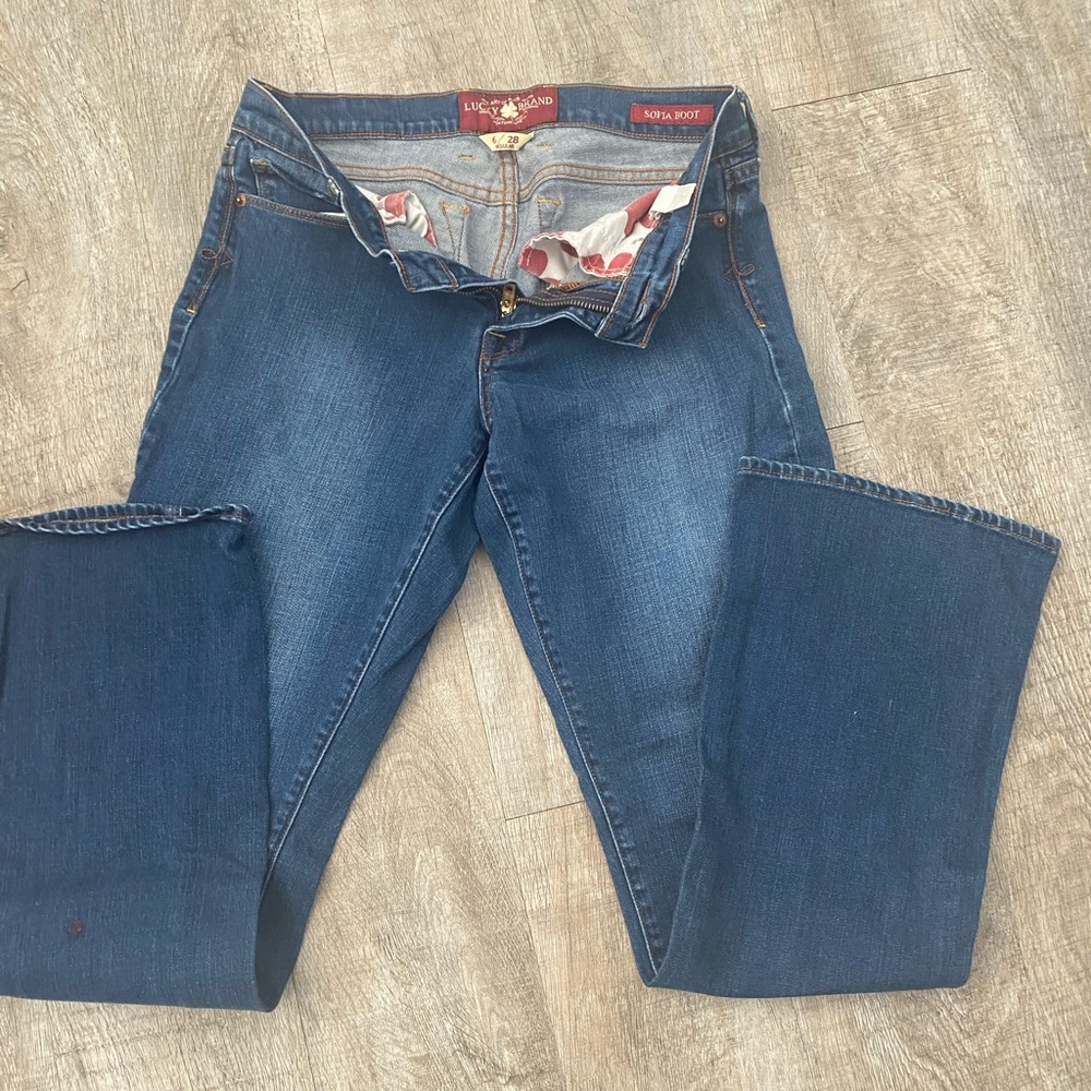 Lucky Brand jeans for women